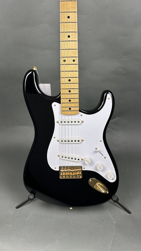 Fender Custom Shop Limited Edition 1954 Stratocaster Hardtail Gold Hardware Deluxe Closet Classic - Black - 