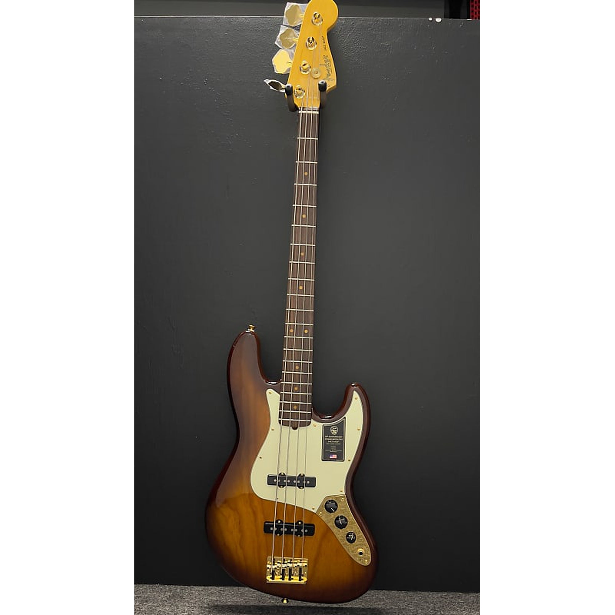 Fender 75th Anniversary Commemorative Jazz Bass - 2-Color Bourbon Burst
